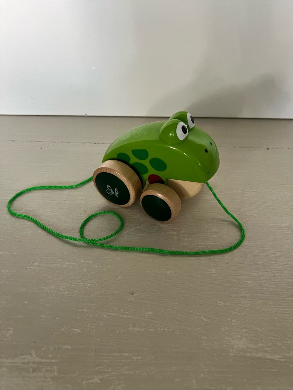 Hape Frog Pull Along Wooden Toddler Toy E0361 Green 12M+